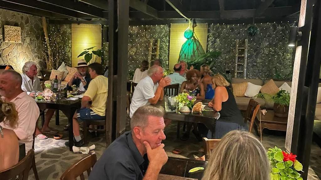Firefly Estate Bequia Hotel Crescent Beach Екстериор снимка