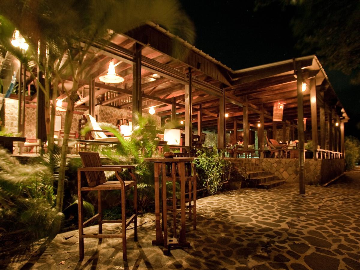 Firefly Estate Bequia Hotel Crescent Beach Екстериор снимка