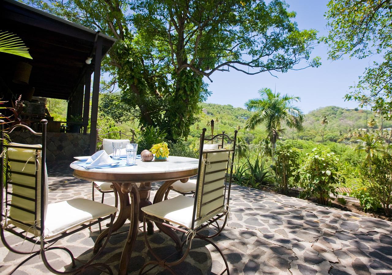 Firefly Estate Bequia Hotel Crescent Beach Екстериор снимка